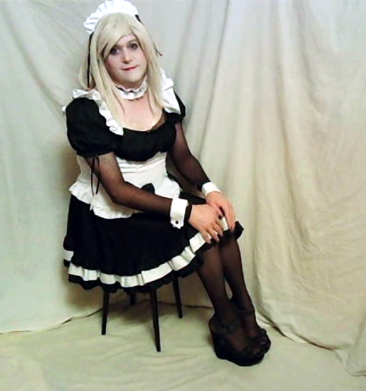 Sissy Maid Michele