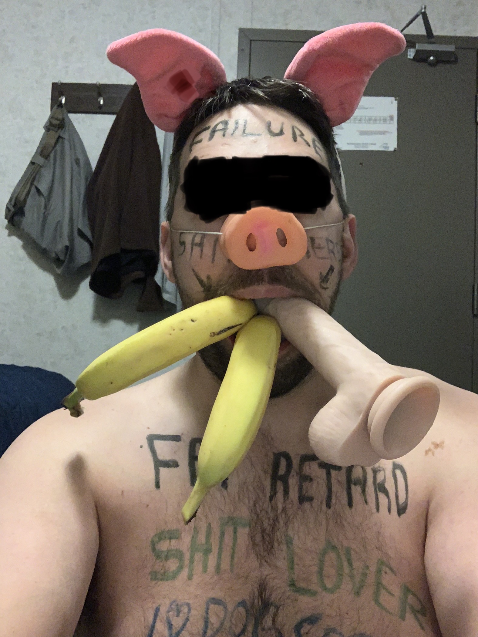 Add and humiliate the pig