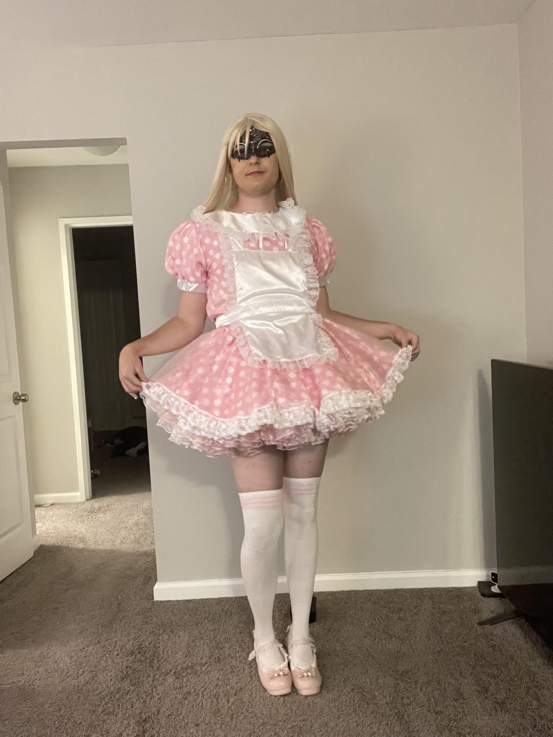 Sissy is getting desperately horny