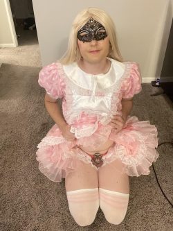 Sissy is getting desperately horny