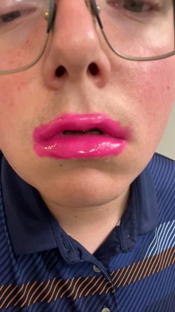 Sissy Kyle Merritt- pink lips and small clits
