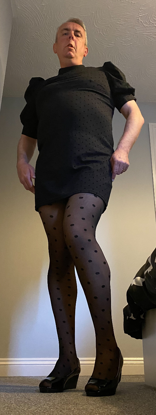 Sissy to be fully exposed