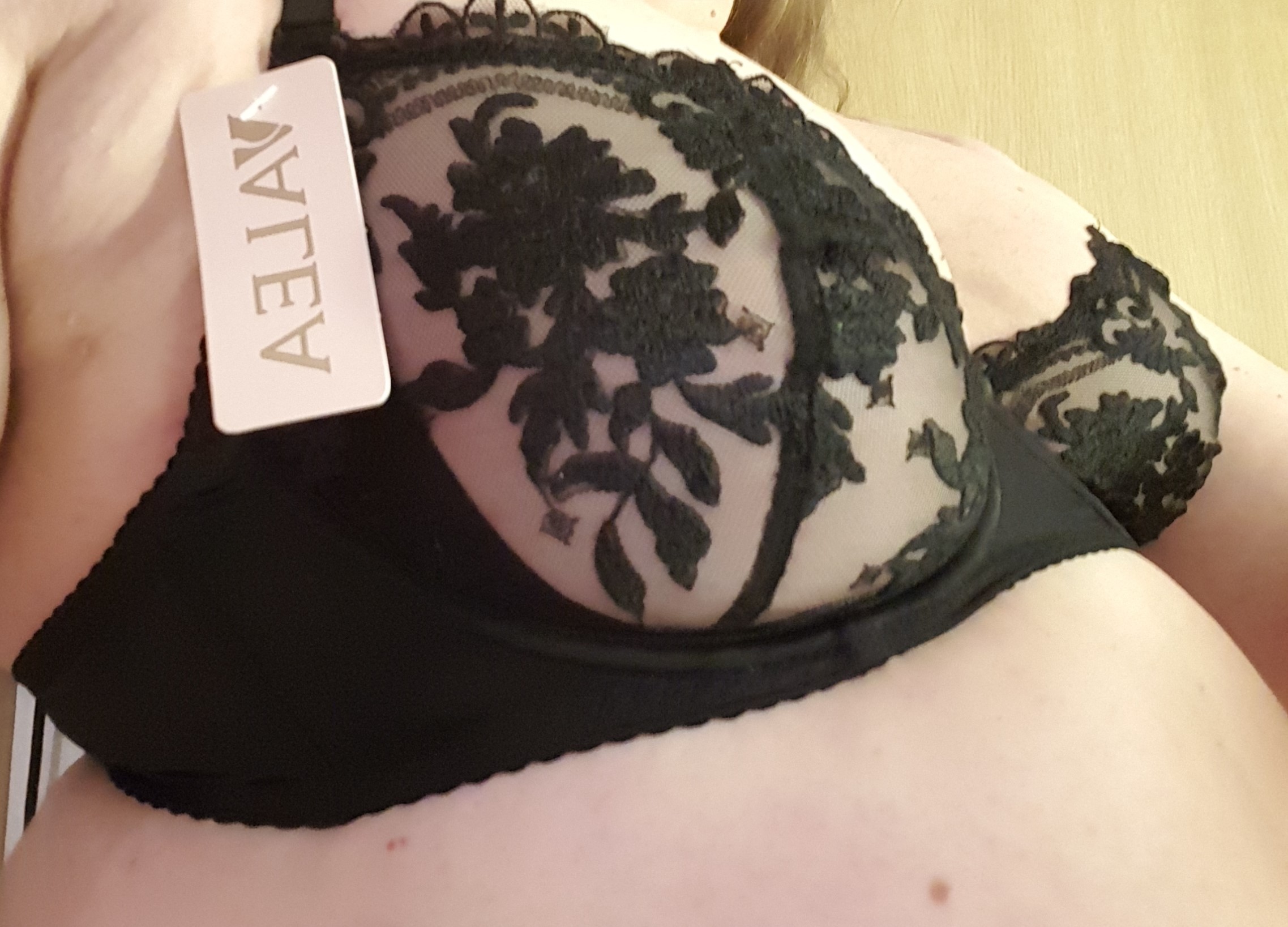 mare 14 new – my bras – please extend it and re-pin me….. thanks