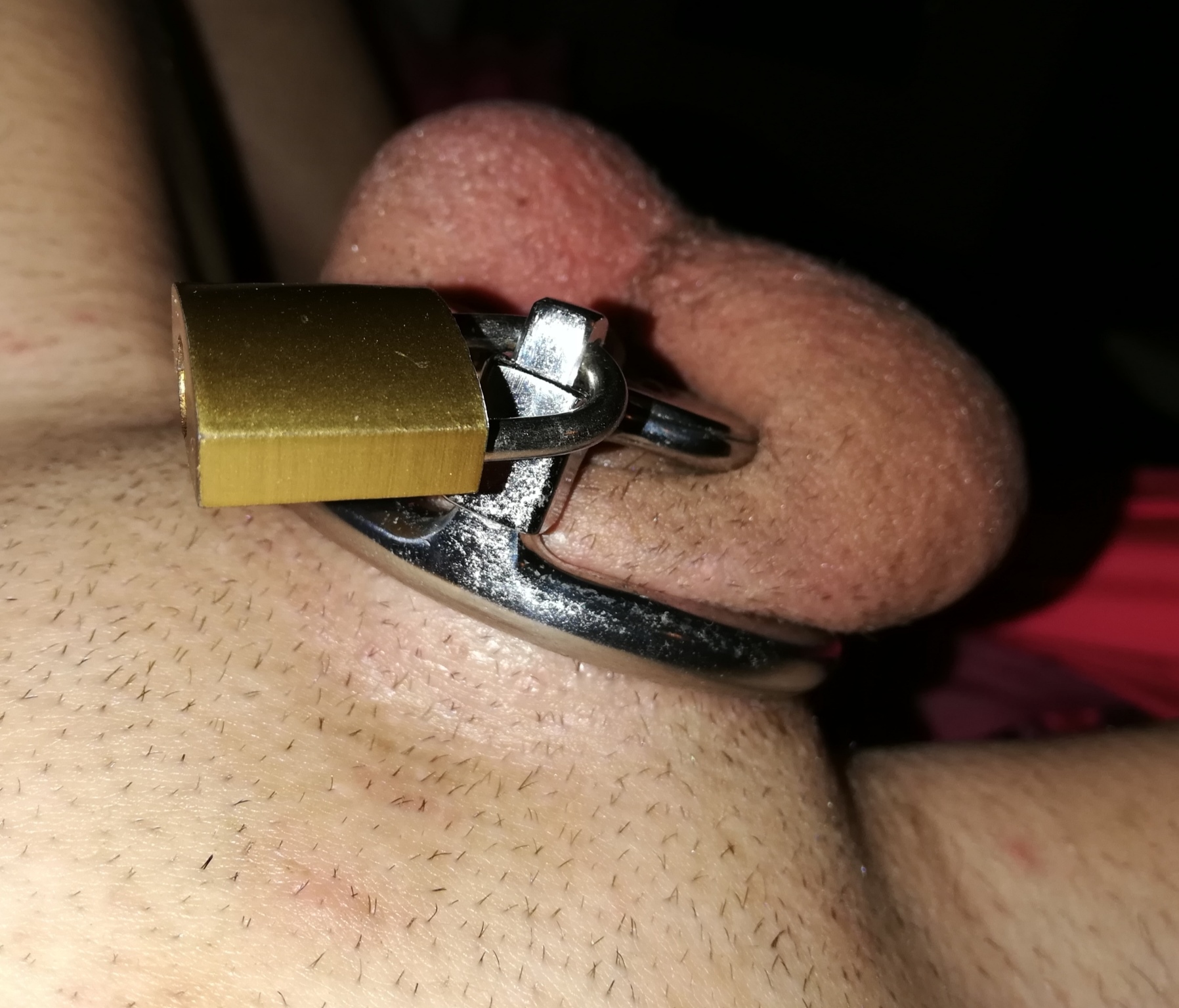 I can lock up my dicklette into the tiniest chastity cage