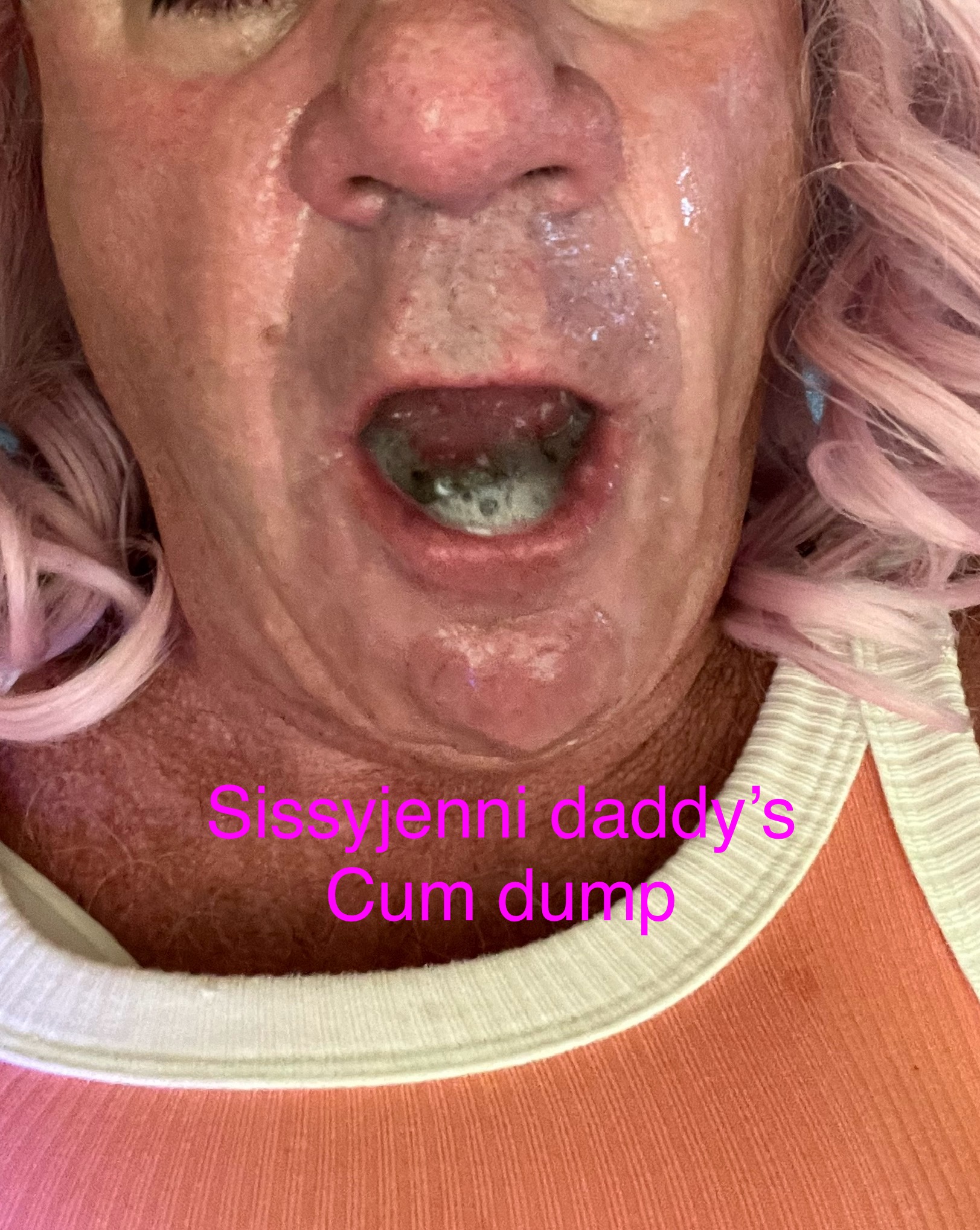 Sissyjenni Michigan cock sucker