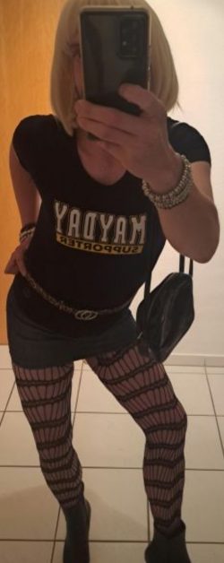 Sissynutte56 aus Koblenz Germany