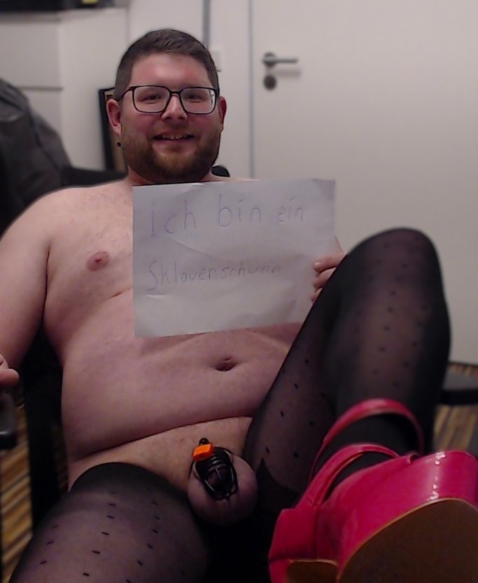 Sissybooy91 – German Fat f*gboy