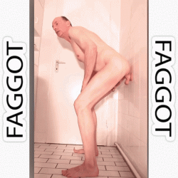 f*ggot training his ass