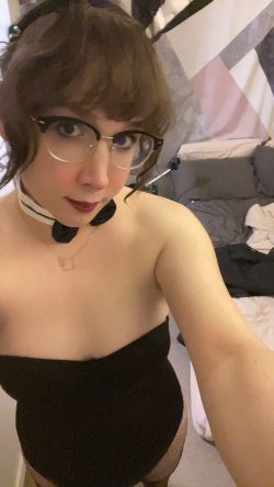 Any love for a bunny boywife round these parts? <3