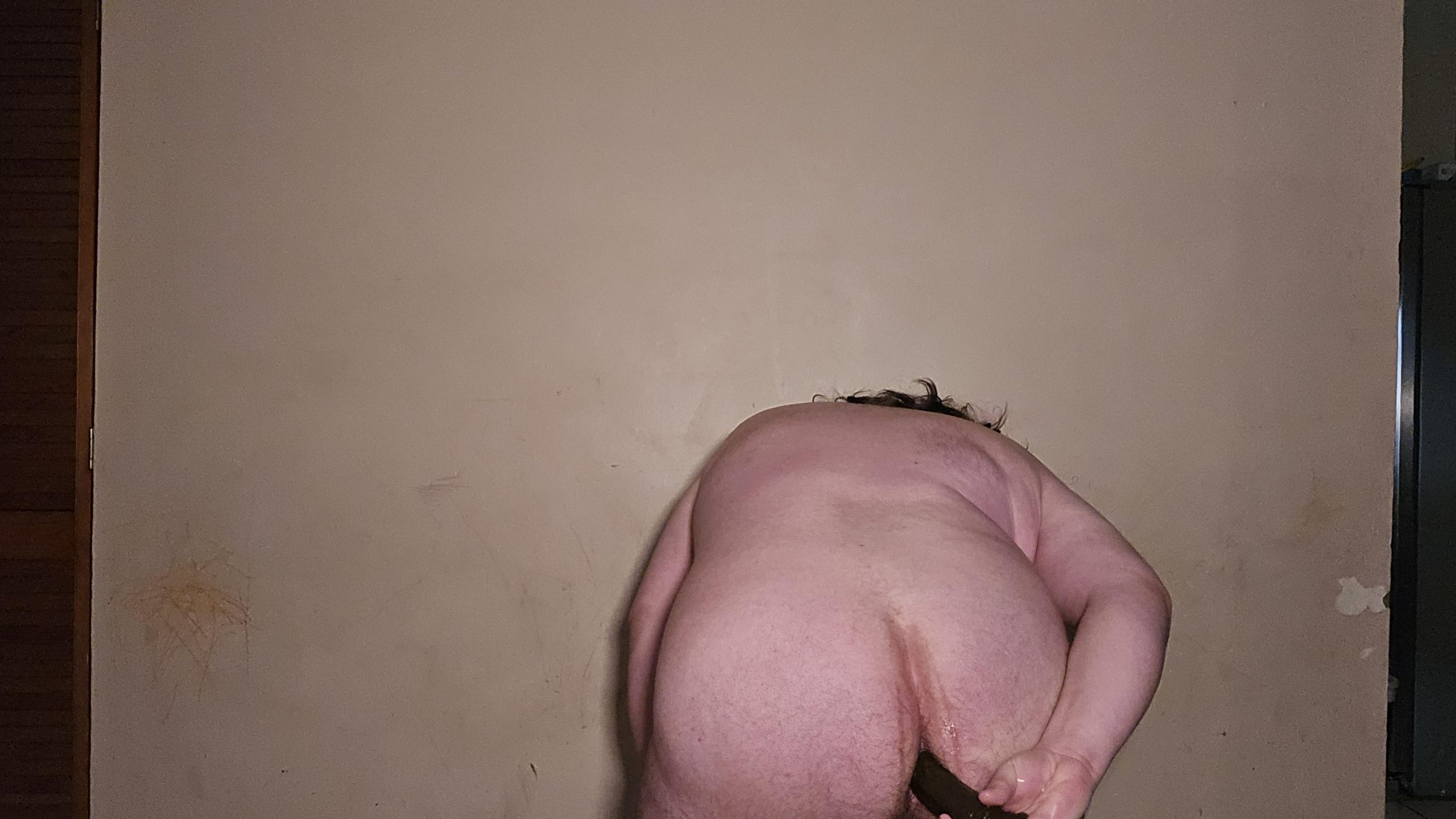 Fat piggy fucking itself