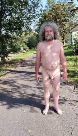 Naked slut Daniel in Public