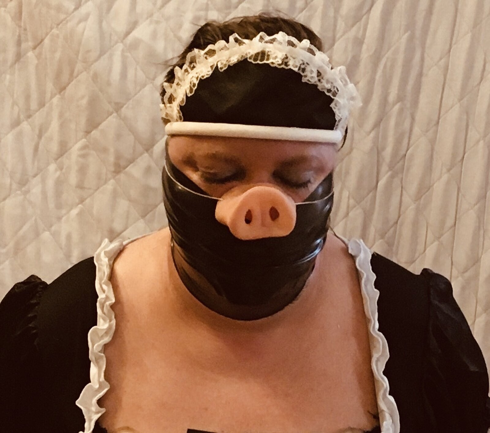 Sissy Maid Sasha Pig