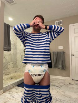 Diaper Fag – Bedwetting Loser