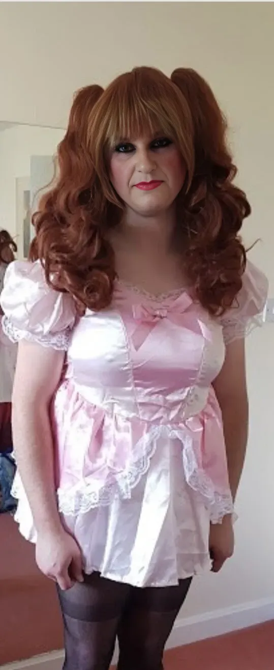 hanna the closet uk sissy for exposing – please repost and comment x