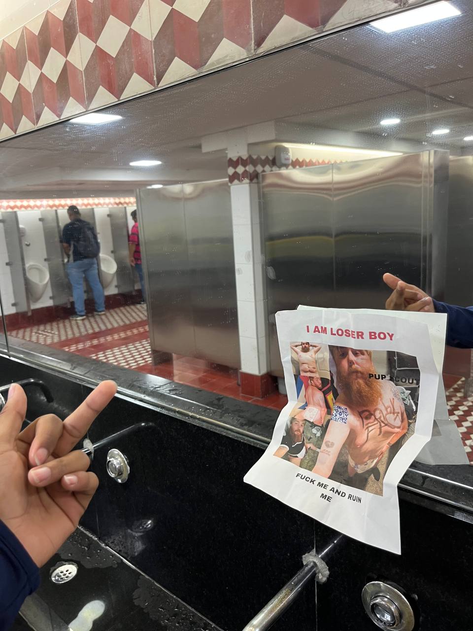 Brennon exposed – Diaper f*g Brennon exposed