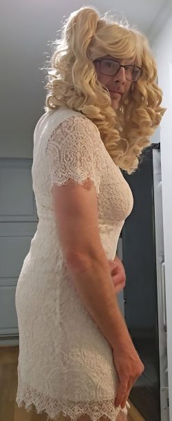 Andrew Meyer – I want to be a woman