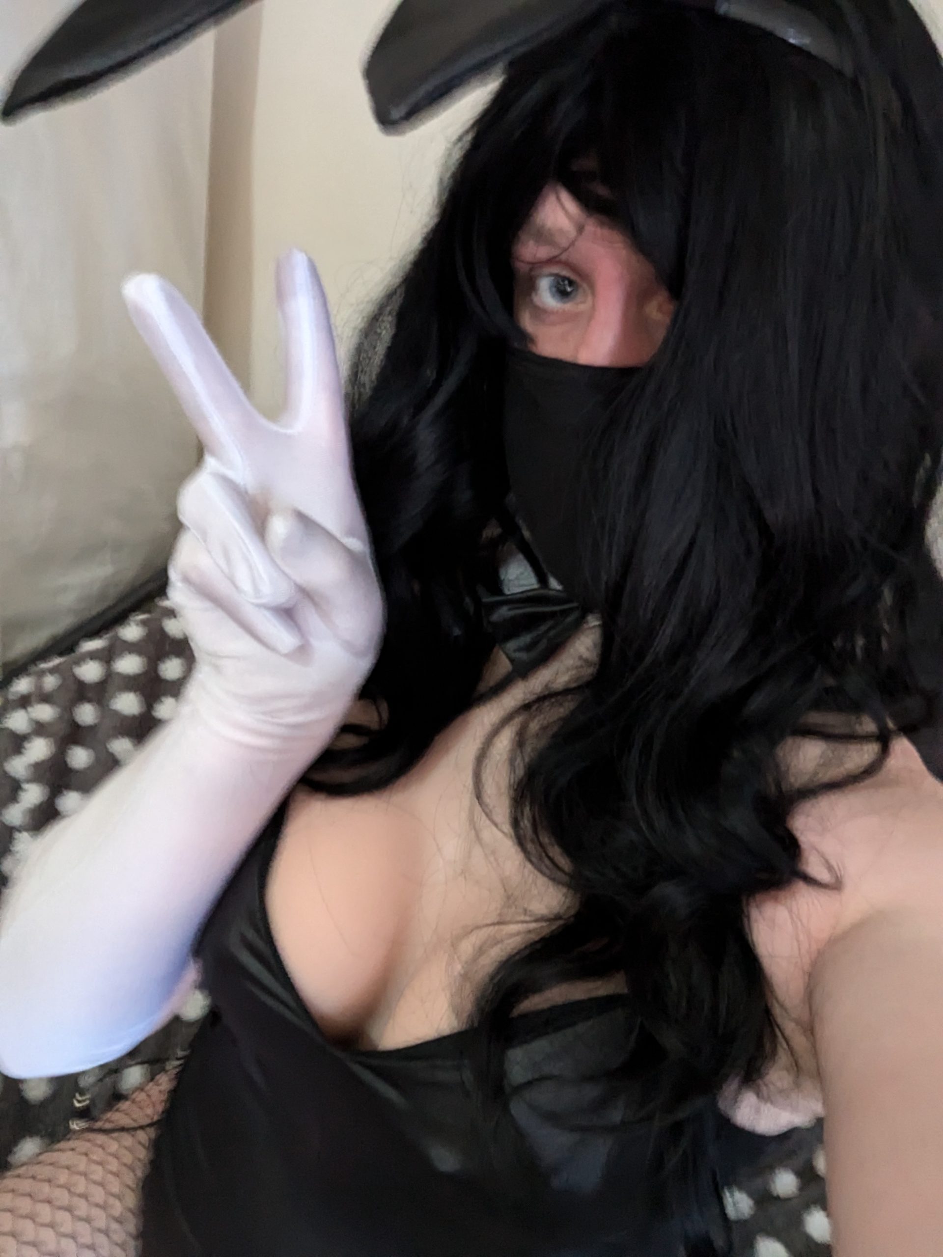Luci_cumsl*t – Bunny girl wants to be used by you <3