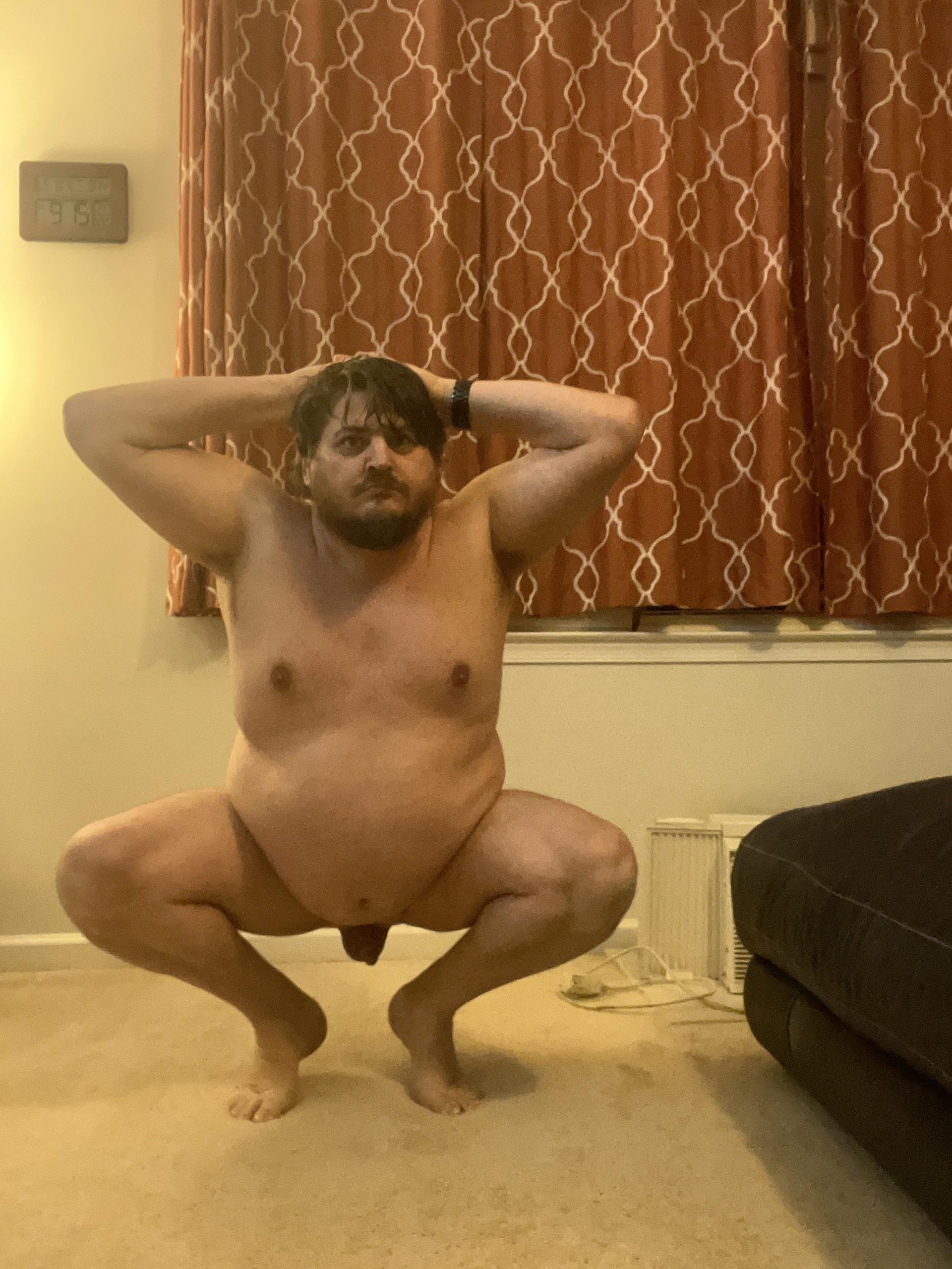 expose this small dicked sl*t