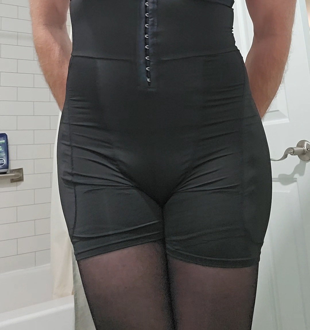 Andrew – Andrew’s crossdressing Sunday