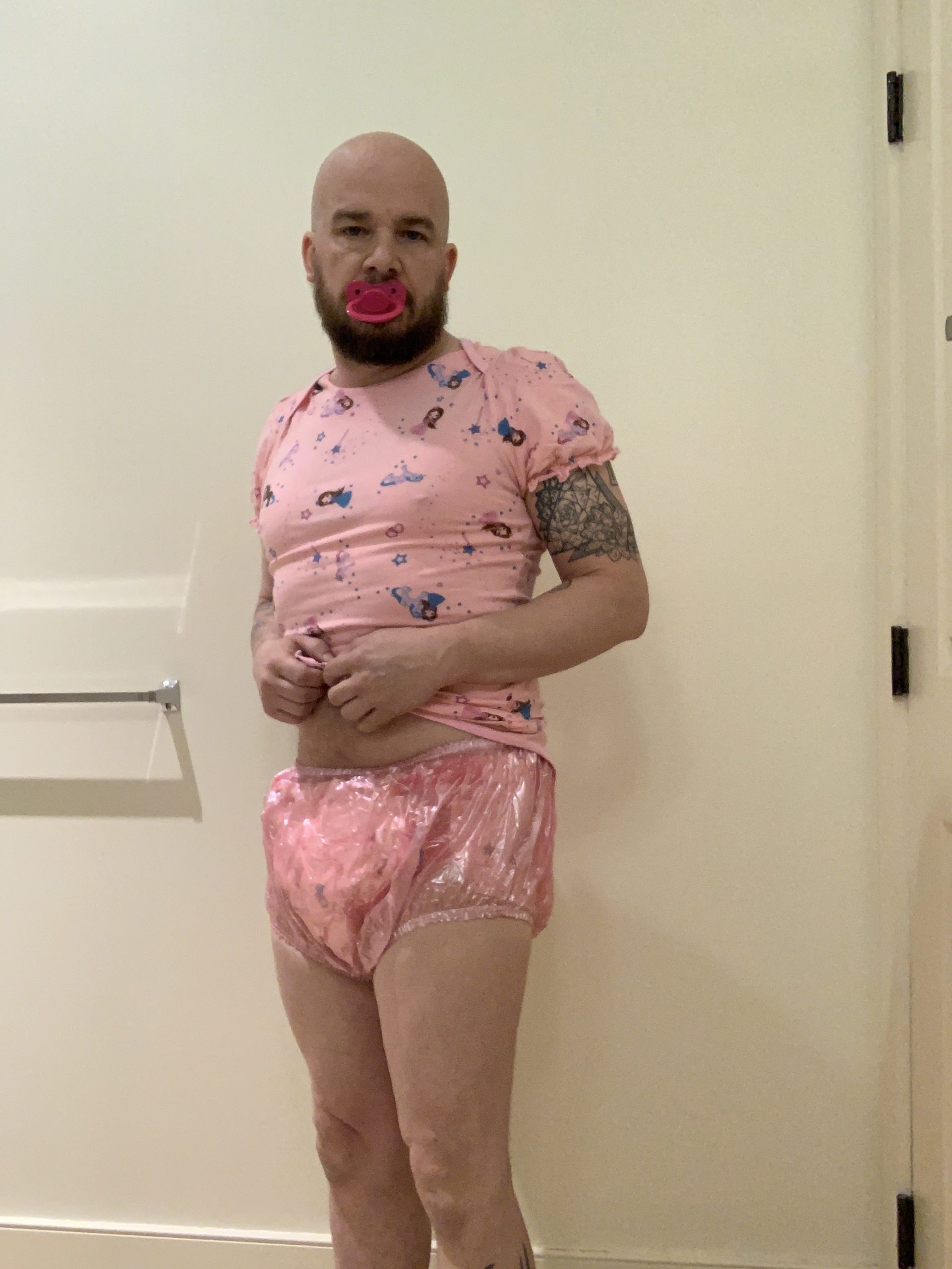 Michael Burdick – Sissy Baby Michael Burdick