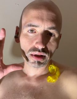 Cumdumpbobby – Beginning to eat my own cum