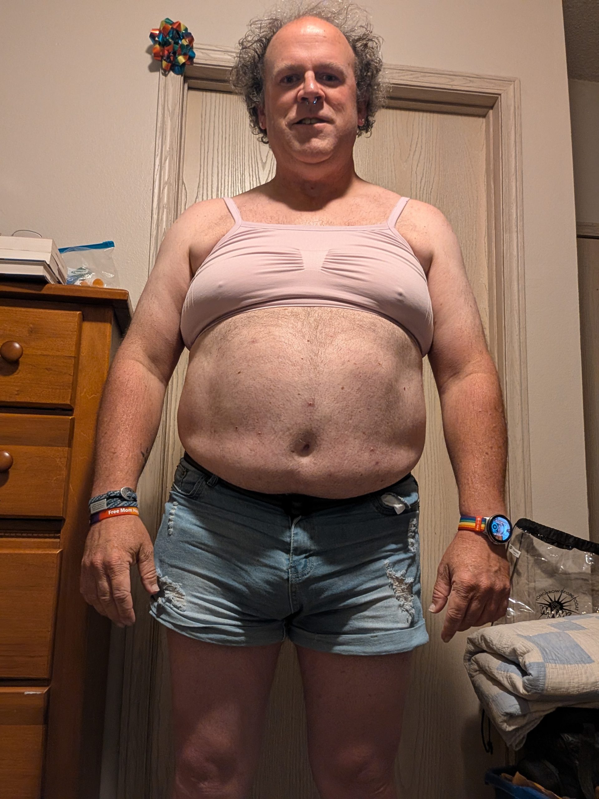 Tom Pitts – Tom Pitts sissy f*g stripping