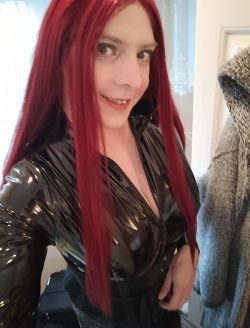 Nicky Campbell – Sissy Nicky Campbell outed forever?