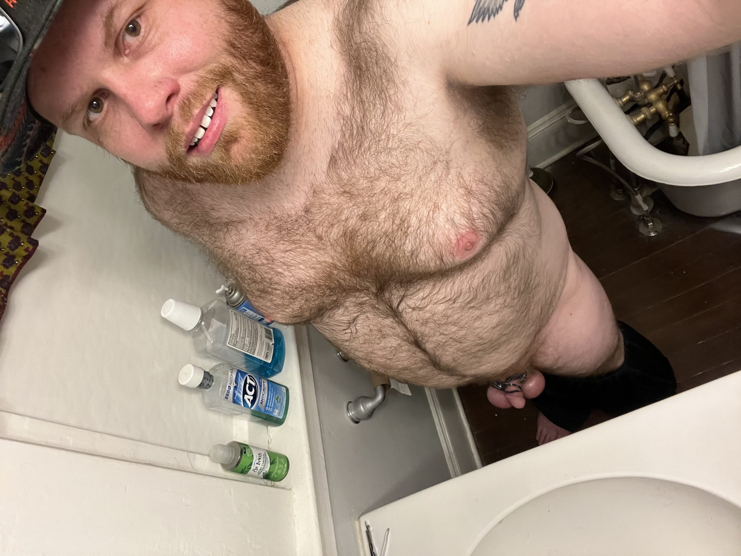 I like the idea that everyone can laugh at my little dick