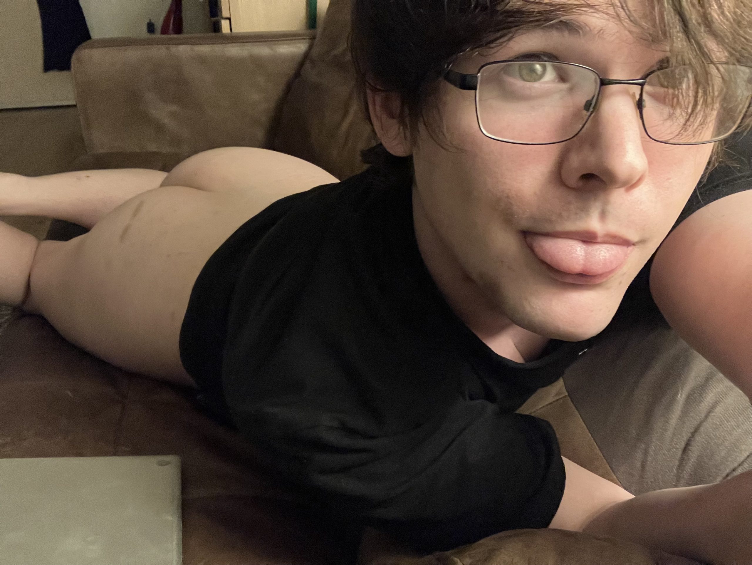 Please blackmail me – show all my instagram followers