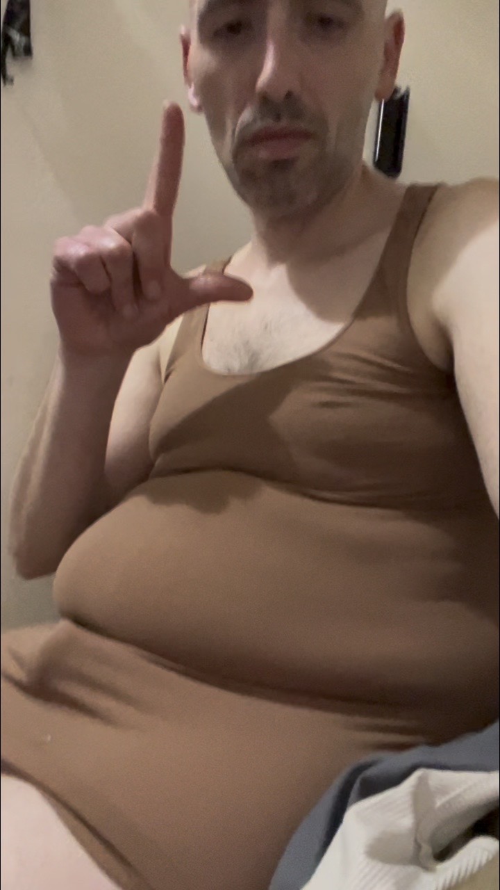 Pathetic loser bitch