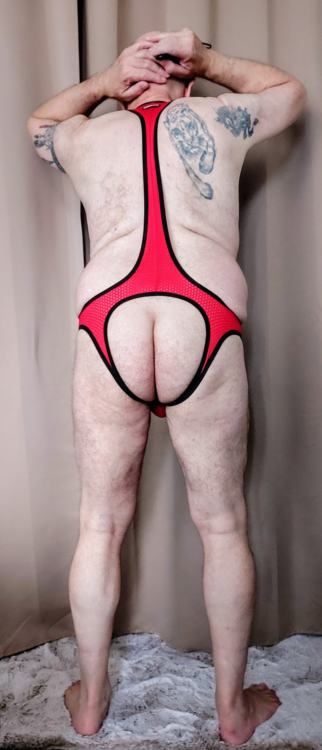 f*ggotClausH  – New swimsuit