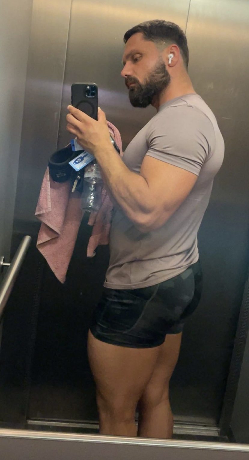 Dutch gaysl*t exposed f*g Basic Fit Breda every Friday  – Basic Fit Chasséveld 15 4811DH B ...