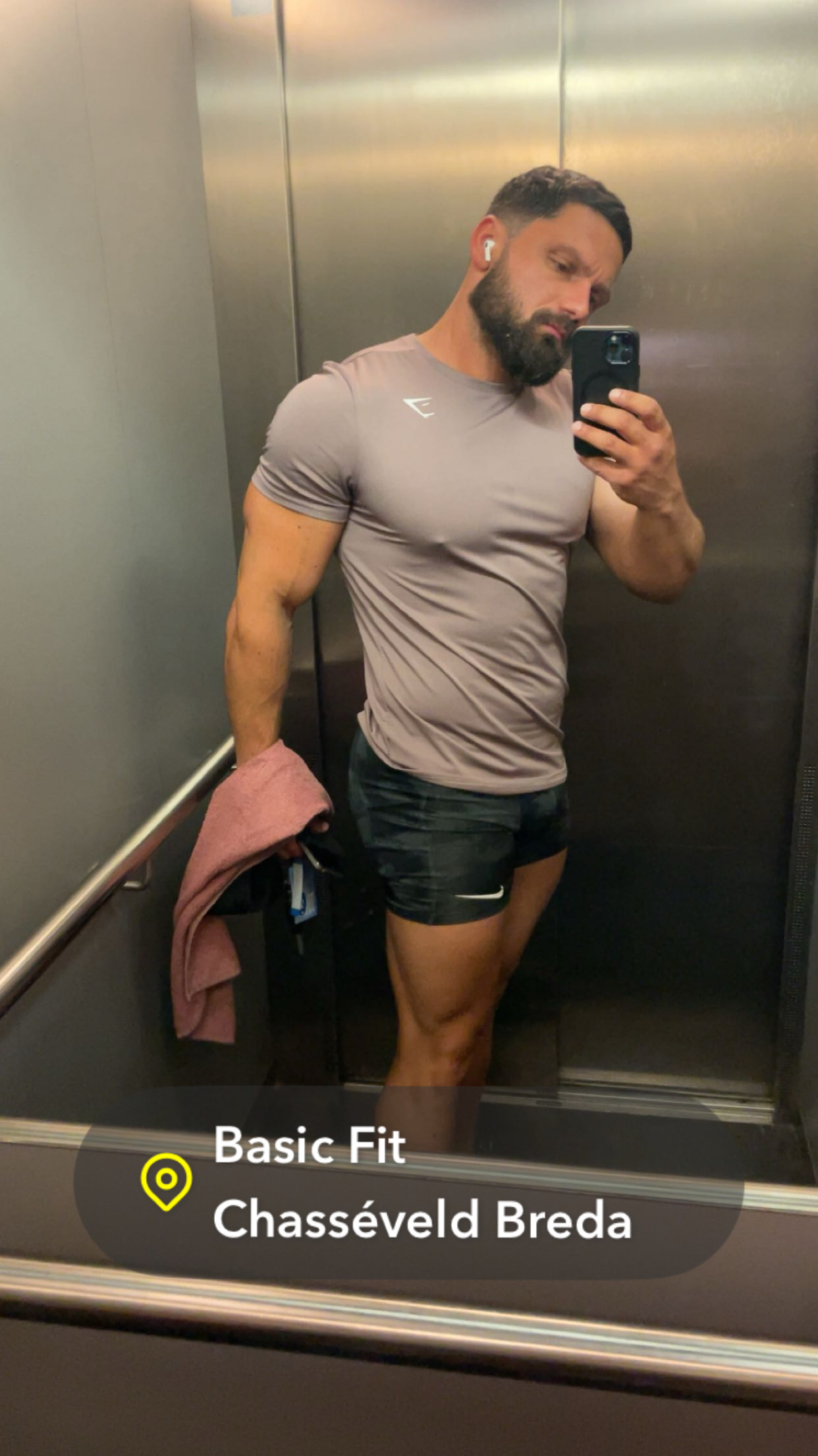 Dutch gaysl*t exposed f*g Basic Fit Breda every Friday  – Basic Fit Chasséveld 15 4811DH B ...