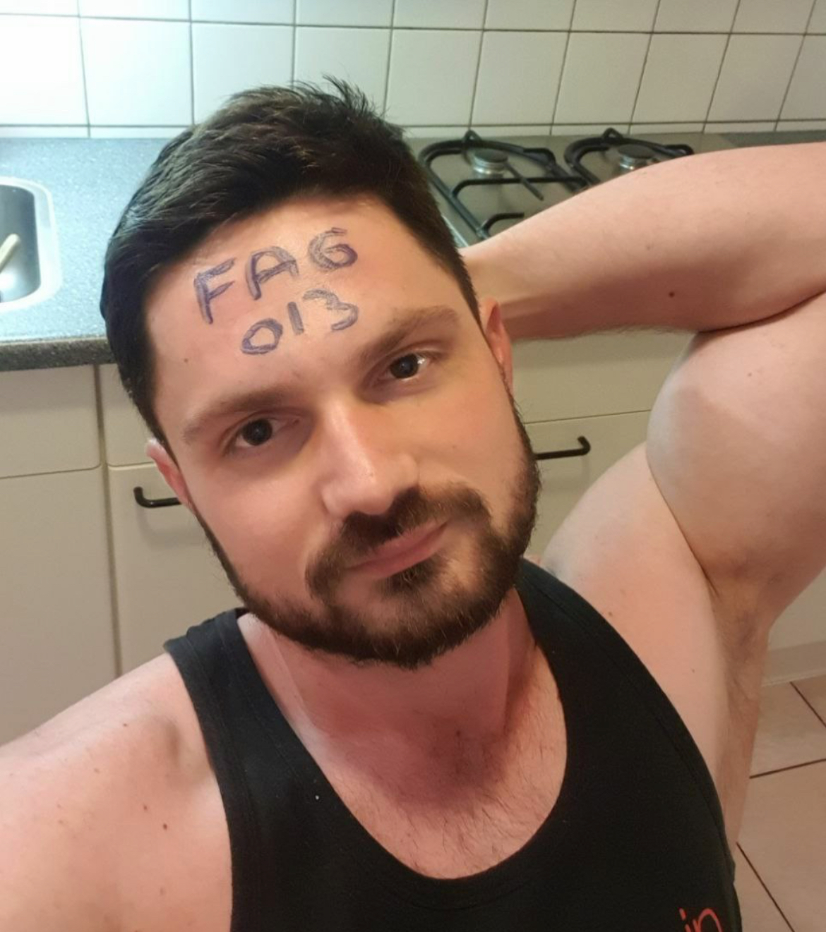 Dutch f*g Tilburg shares snap the gaysl*t  –  Dutch f*g Tilburg shares snap the gaysl*t