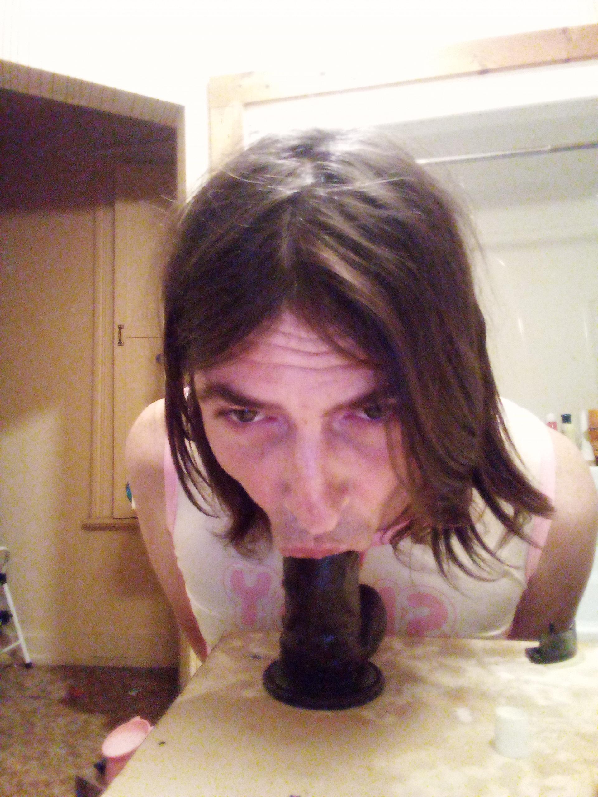 Jenny kisses – Sissy f*ggot jenny