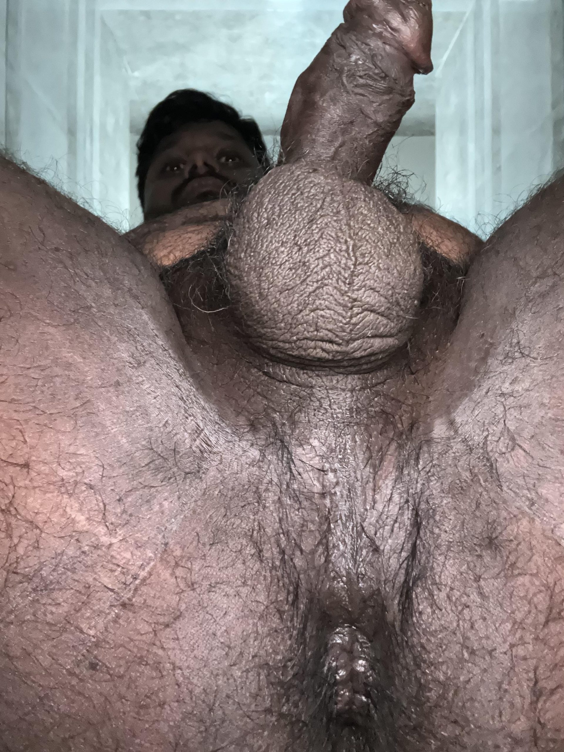 Smalldick – Naked in the toilet