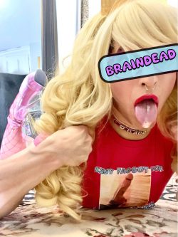 Braindead f*gtard for Cock!