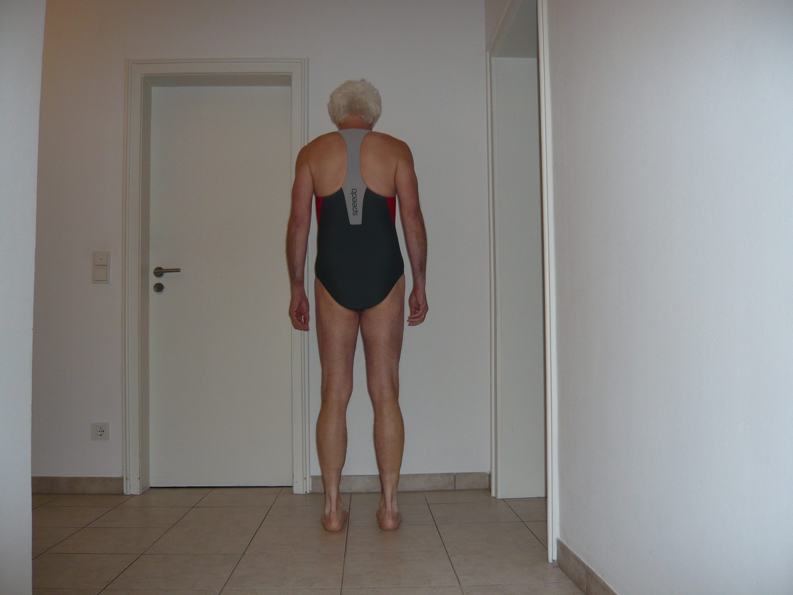 joerg sklave – sissy in swimsuit