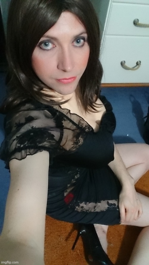 Sarah Matthew  – Sarah Matthew