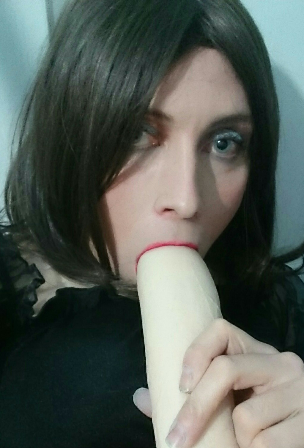 Sarah Matthew  – Sarah Matthew