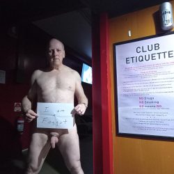 Sabrinaf*g – I am a f*ggot