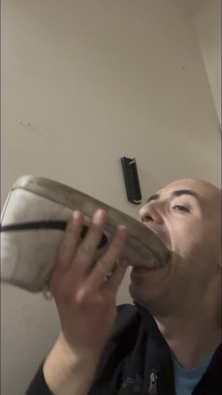 FatpatheticBobby – I “won”! Most NOT votes😔😳😖😫