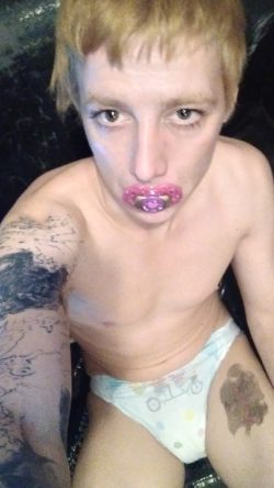 I want to wear diapers 24/7 permanently