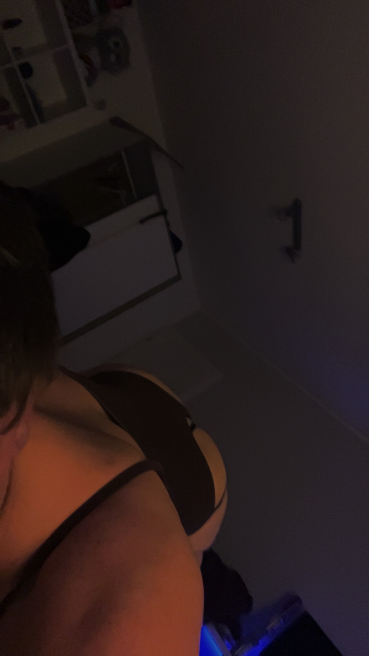 Snap: Noah_n1803, I will leak ID if I get 50 comments