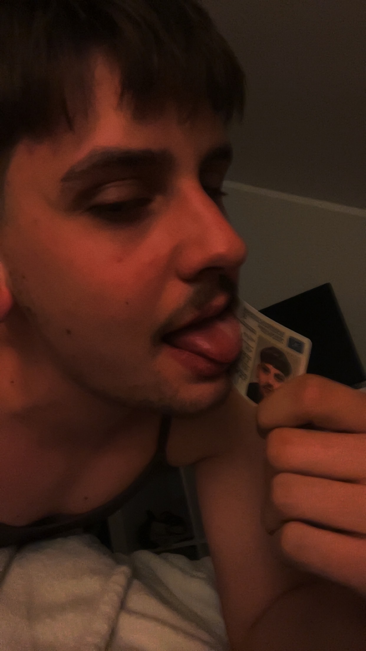 Me trying to get exposed for ever