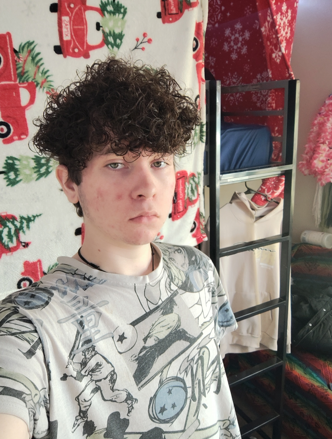 Femboy theo gets exposed