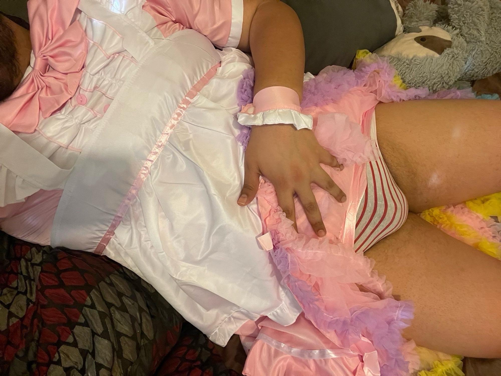 Small Cock Loser will answer any questions