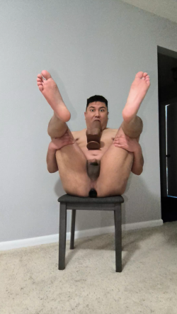 Alex Gilliand f*g Exposed