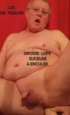 Grosse fiotte à exhiber .