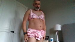 Oliver wilson-shaw  – Sissy needs outing to the world fully